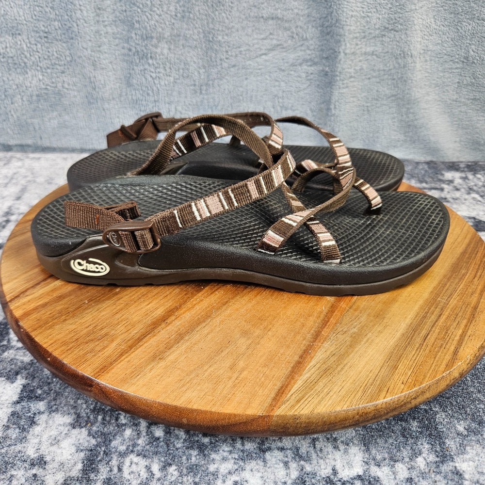 Chaco Z/Volv Sandals Women 10 Brown Striped Strappy Hiking Sandals Toe Loop